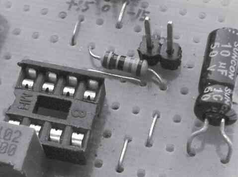 洞洞板”(萬(wàn)用電路板)的選擇和焊接使用技巧 洞洞板”(萬(wàn)用電路板)的選擇和焊接使用技巧