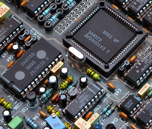 芯片產(chǎn)業(yè)成中國(guó)新“金礦”中國(guó)芯，萬(wàn)眾一心